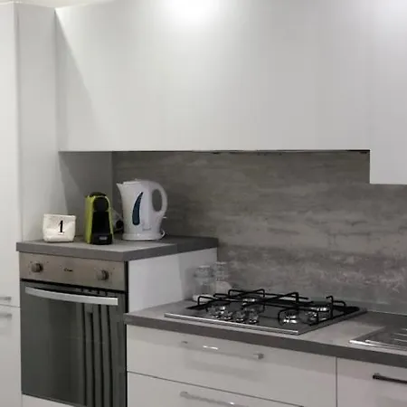 San Vitale Apartament *